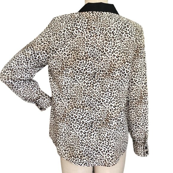 Chico's No Iron Cotton Leopard Print Caroline Shirt Button up Sz 1(M/8) #168D - Picture 7 of 9